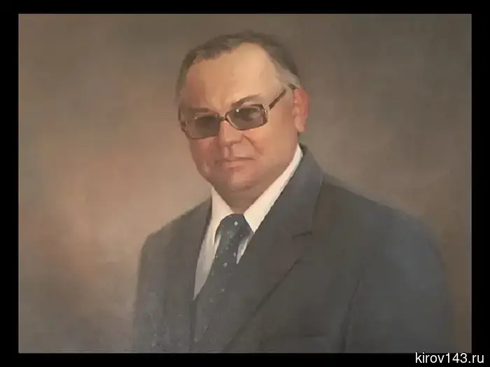 The former head of the Kirov health department has died.