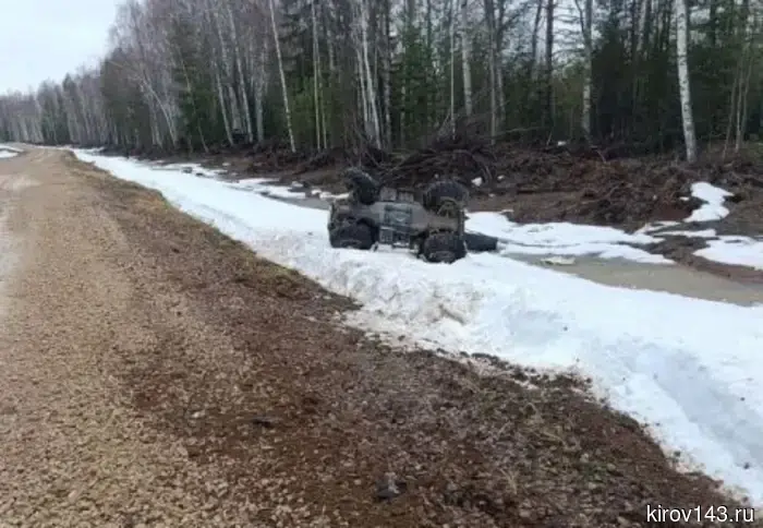 В Кикнурском районе два человека пострадали из-за неудачного маневра квадроцикла.