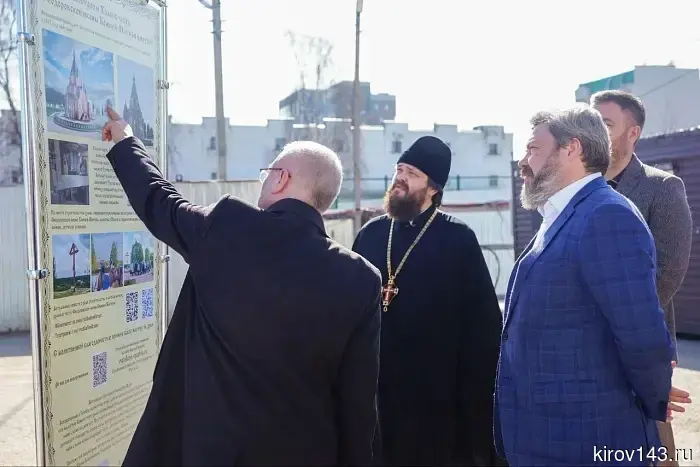 В Кирове продолжается восстановление храма Феодоровской иконы Божией Матери.