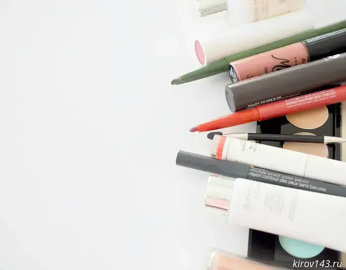 Dangerous beauty: allergist named cosmetics that can cause cancer