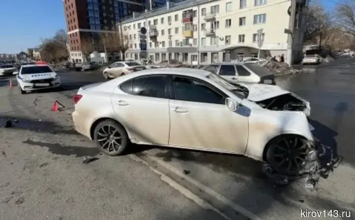 Две пенсионерки пострадали в среду в ДТП в Кирове