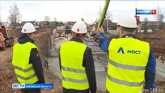 В Нововятске продолжается строительство тоннеля под Транссибом.