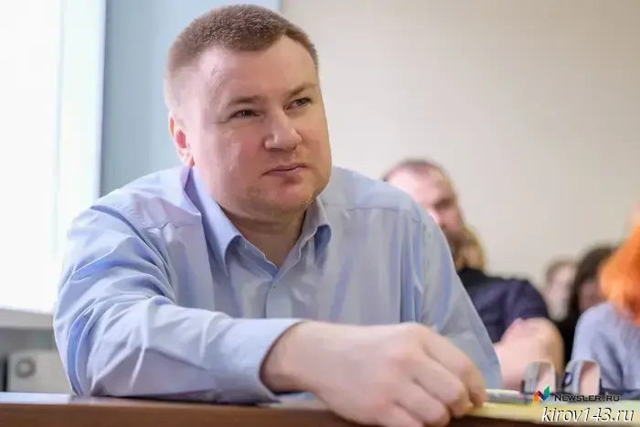 На судебном заседании Долгих заявил, что намерен сойти с ума, и попросил перевести его в Ганино.