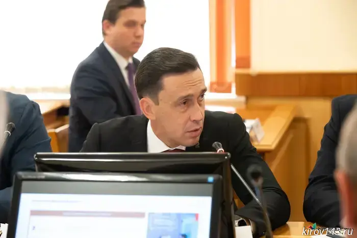 Kurdyumov will receive a bonus equal to one month's salary.