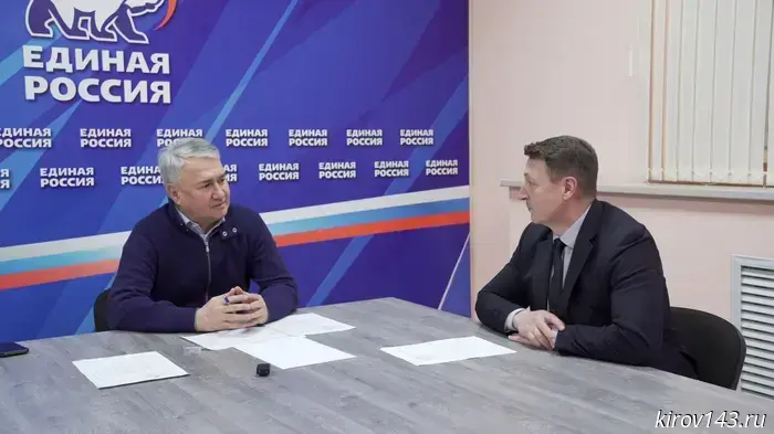 С помощью Рахима Азимова в Мурашинском округе осуществляются важные инициативы.