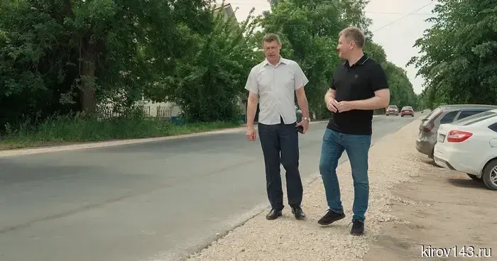В Советске закончили ремонт улицы Кирова досрочно: объект осмотрел Андрей Березин.