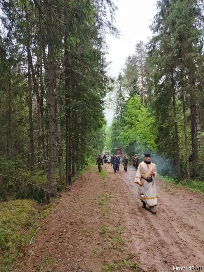 Великорецкий крестный ход добрался до Загарья.