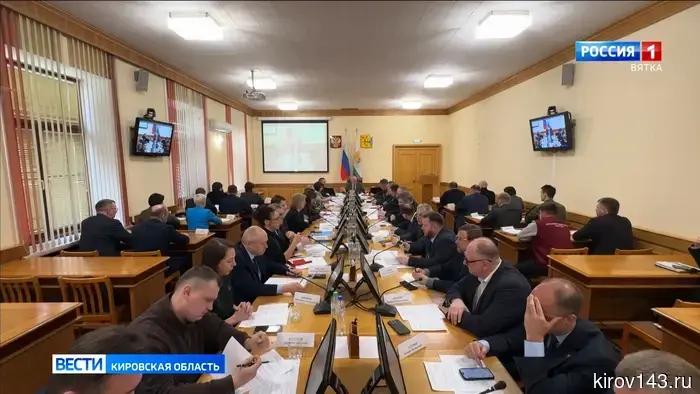 Губернатор Александр Соколов провел заседание оргкомитета по подготовке к празднованию Дня Победы