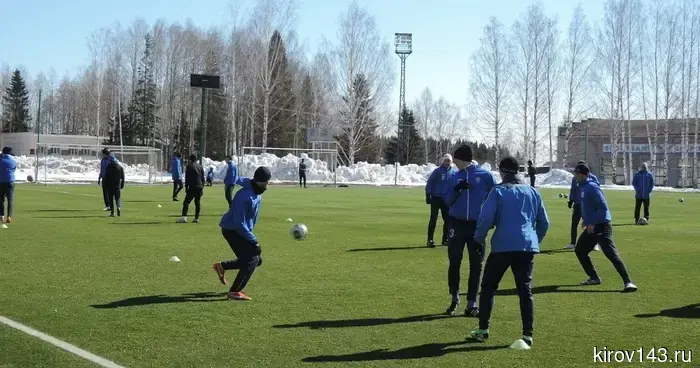 В Кирове построят крытый футбольный манеж