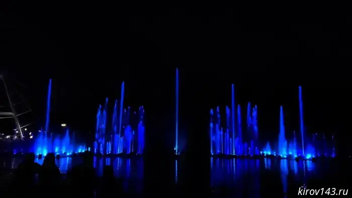 Test launches of the new fountain in Kirov Park continue in Kirov.