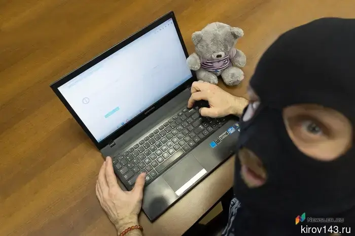 A pensioner from Kirov transferred 910 thousand to scammers for a "new management company chat."