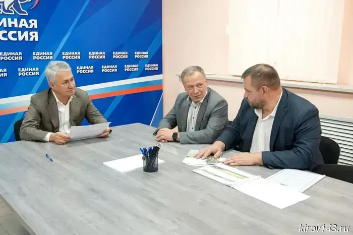 Rakhim Azimov will help create the "Alley of Glory" in Vakhrushi.