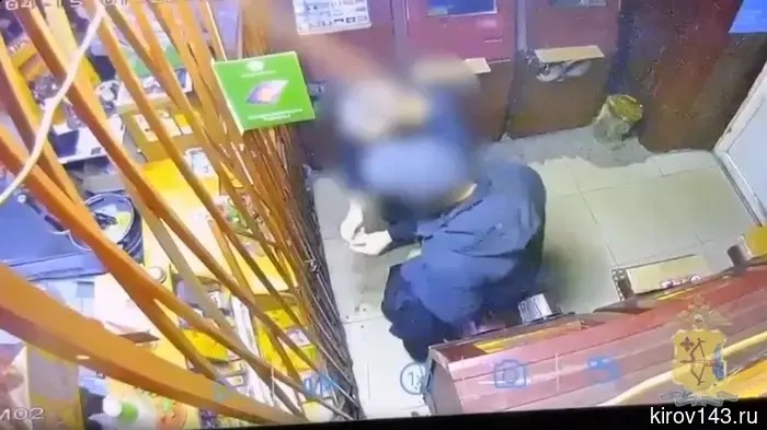 In Kirov, a store was robbed while the seller was sleeping at her workplace.