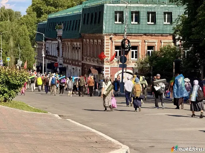 "Won, did not descend": pilgrims share their impressions of the Velikoretsky cross procession
