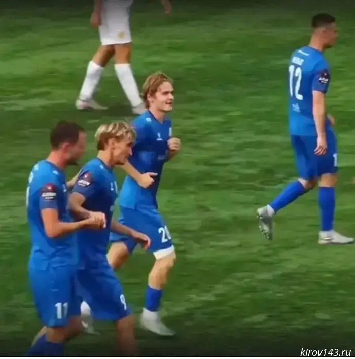 Kirov residents can vote for Dynamo's midfielder.