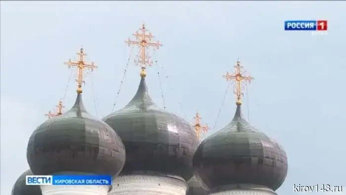 В храмах в День Крещения Руси раздался звук колоколов.