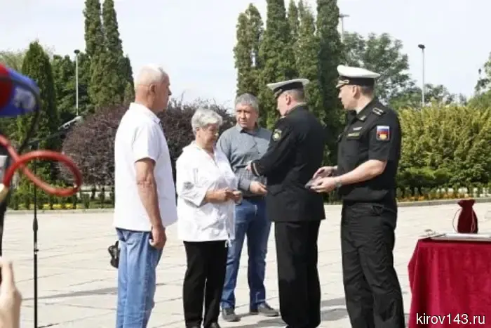 Через 81 год прах кировского летчика-героя привозят на родину.