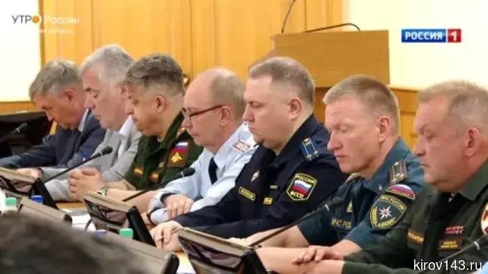 В правительстве Кировской области состоялось еженедельное заседание.