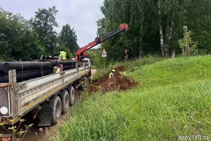 На дорогах Кировской области продолжается модернизация уличного освещения