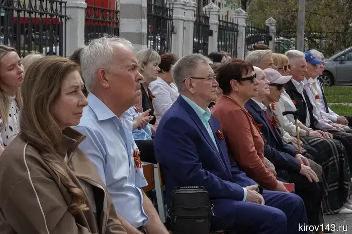 Линейка Памяти собрала вместе ветеранов, студентов и преподавателей ВятГУ.