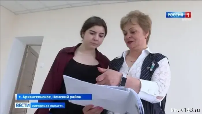 В селе Архангельское Немского района завершается ремонт библиотеки имени Ожегова
