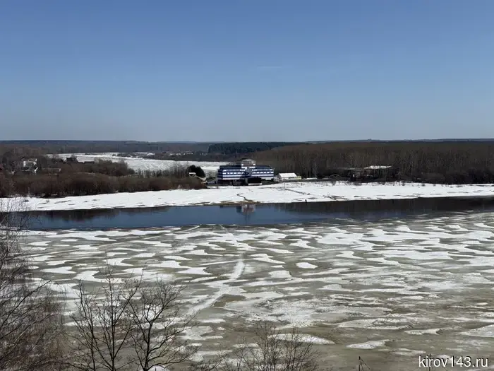 The Vyatka opened earlier than scheduled.