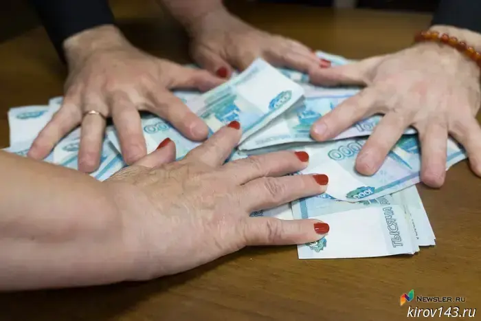 Киров выделит средства на обслуживание новых школ и детских садов, а также на поддержку «АТП».