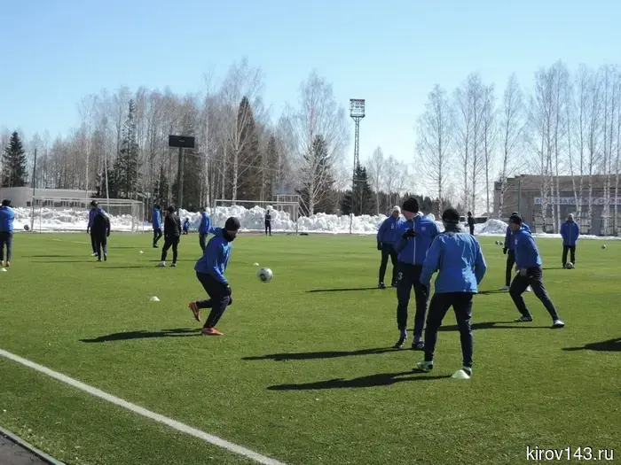 В Кирове построят крытый футбольный манеж