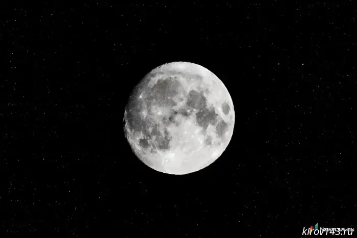 Жители Кирова смогут наблюдать суперлуние.