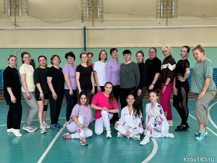 50 учителей физкультуры из Кировской области прошли курс обучения по внедрению фитнес-аэробики в образовательные учреждения.