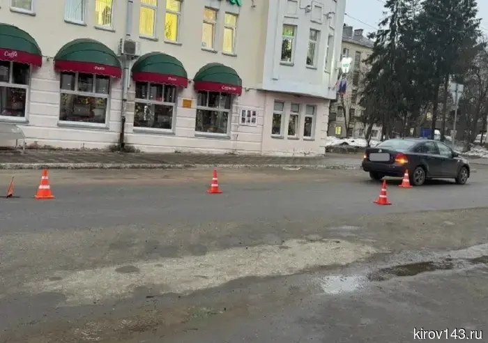 В Кирове произошел наезд на 74-летнюю женщину.