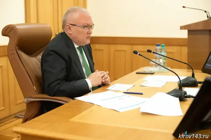 Sokolov increased the regional budget deficit.