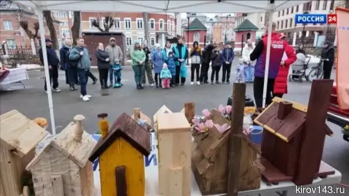 В кировском парке «Аполло» прошёл экологический конкурс скворечников и бельчатников.