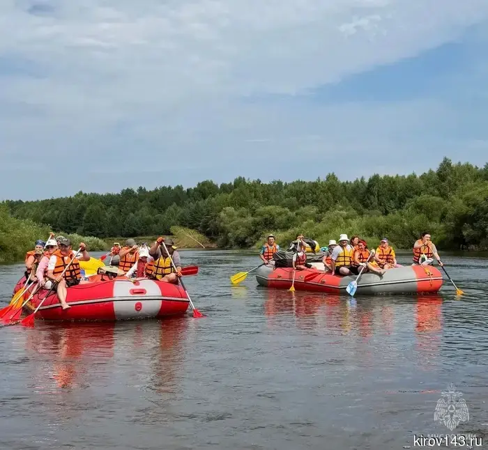 Туристы из Кирова содействовали в спасении леса от огня.