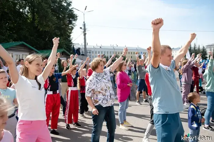 С 1 мая кировчане начнут заниматься «разработкой» своих тел.