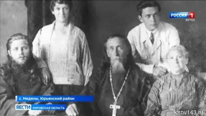 Жители села Медяны готовятся встретить Пасху в родном Троицком храме