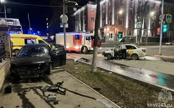 За последние сутки в Кировской области произошли случаи возгорания и дорожно-транспортные происшествия.