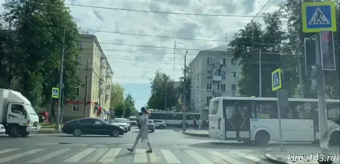 Traffic congestion on August 1st — three points