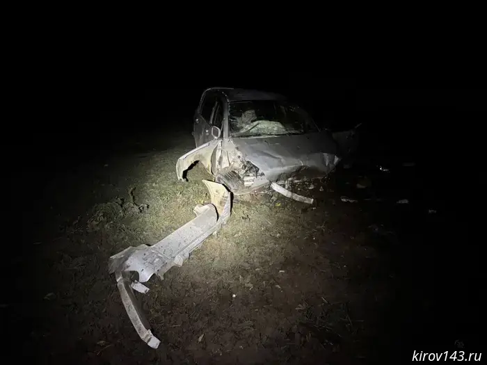 In the Nolinsky District, a driver without a license died after overturning a car.