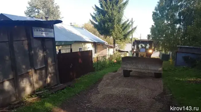 В Первомайском районе отремонтировали три грунтовых дороги.