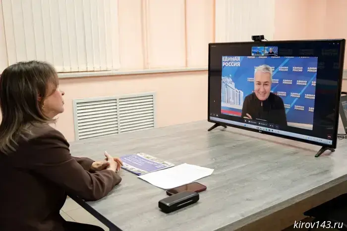 Рахим Азимов объявил о начале приёма заявок на грантовый конкурс «Серебряное созвездие – 2026»