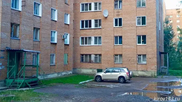 В Кирово-Чепецке двухлетний ребенок выпал из окна.