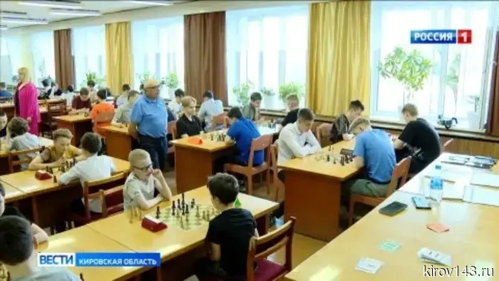 В клубе «Вятская ладья» прошло Первенство Кировской области по быстрым шахматам и блицу.