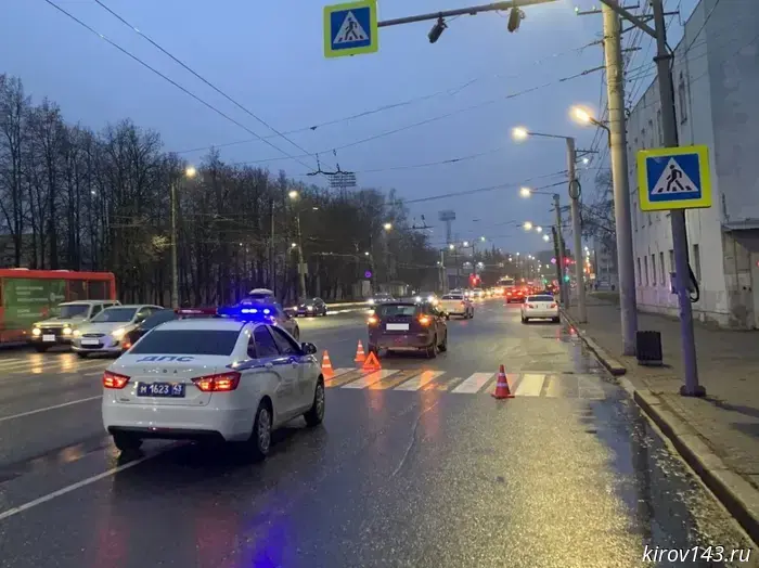 An elderly woman was fatally hit on Oktyabrsky Prospekt.