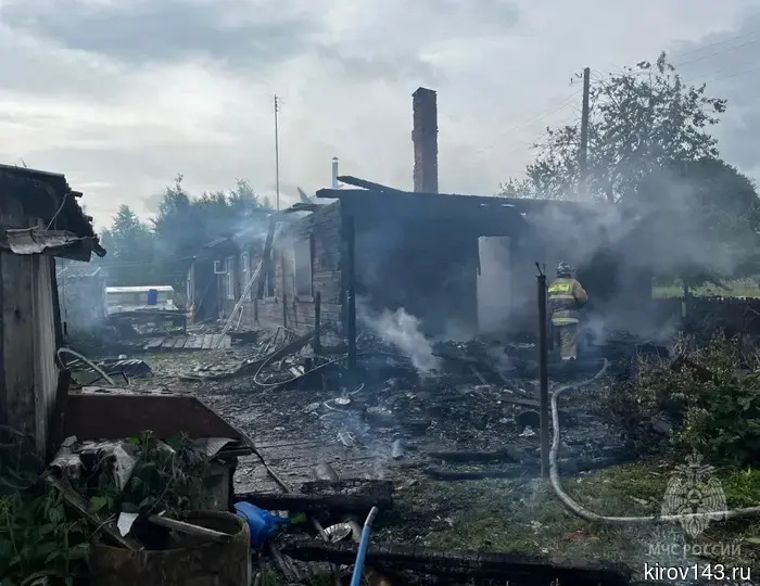 В результате пожара в Кировской области скончался мужчина.
