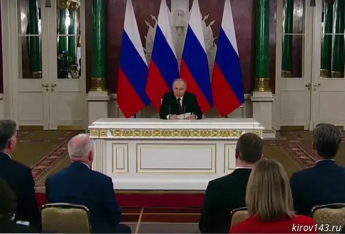 Putin invited the Kiev authorities to resume the negotiations they had interrupted.