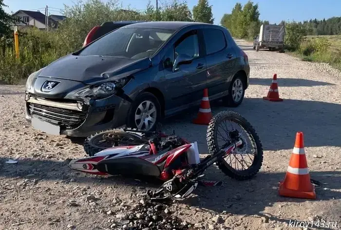 Drunk accident on the highway and teenagers on a motorcycle: 23 people injured over the weekend in the Kirov region
