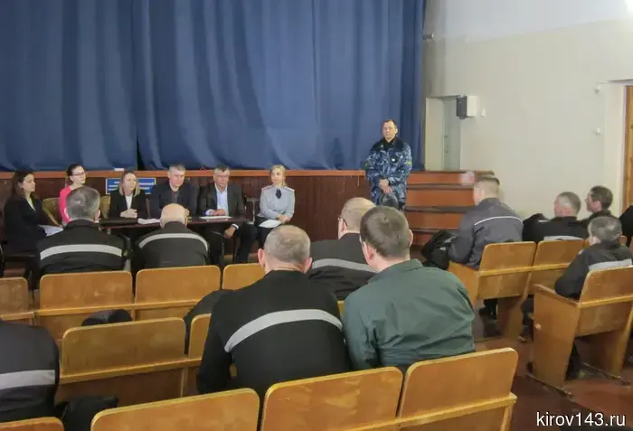 A job fair was held at the Kirov IK-11: inmates were offered work until their release.