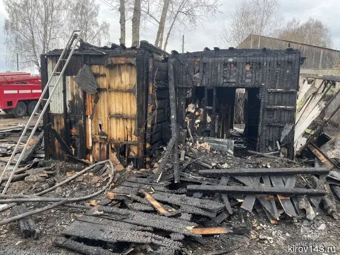 Жительница Юрьи подожгла павильон и была осуждена.