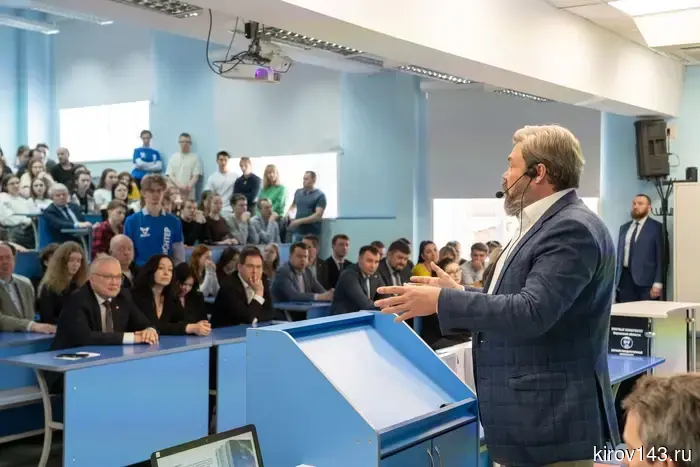 Известный русский общественный деятель Константин Малофеев выступил в ВятГУ